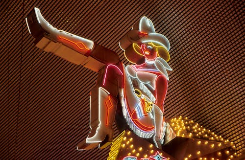 Ladylucks Game Slot Terbaik 2026